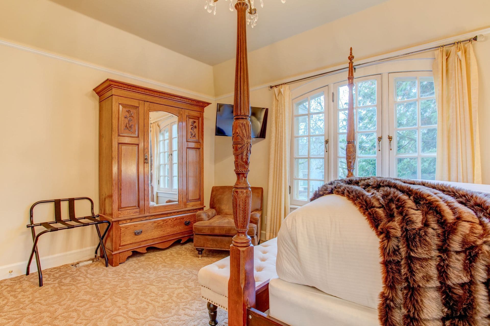 The Teddy & Edith Room